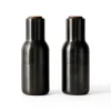Audo Bottle Salz- & Pfeffermühle Bronzed Brass mit Walnussdeckel 2er-Set New