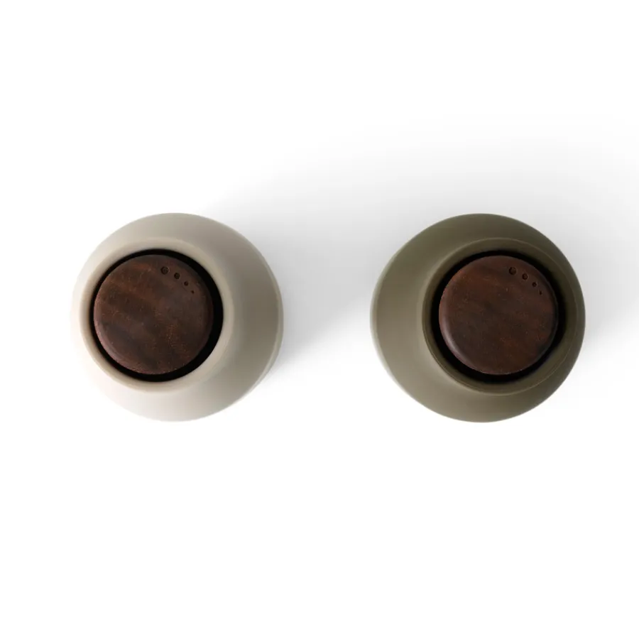 Audo Bottle Salz- & Pfeffermühle Hunting Green/Beige mit Walnussdeckel 2er-Set Clearance