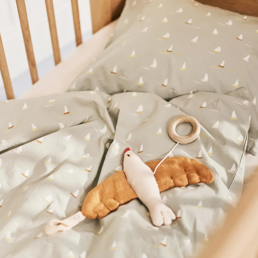 Dear April Bee Bettwäsche Baby 70x100/40x45 cm Sailboats Outlet