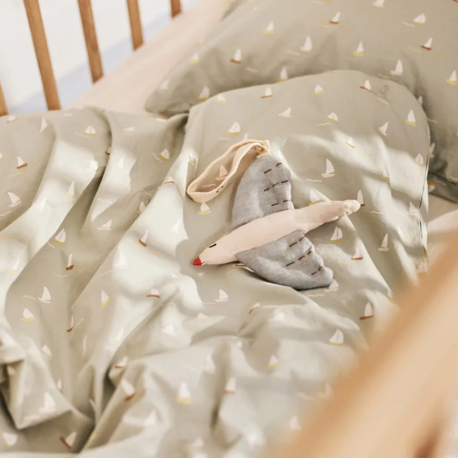 Dear April Bee Bettwäsche Baby 70x100/40x45 cm Sailboats Outlet