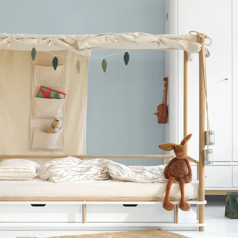 Dear April Cala Girlande Boats Online