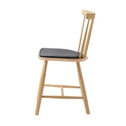 FDB Møbler R5 - Nøje Stuhlkissen Schwarz 37 cm Outlet