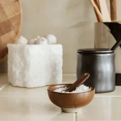 Ferm Living Salzschale mit Löffel Petite Chocolate Online