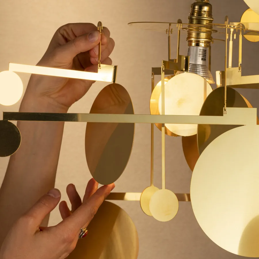 FUNDAMENTAL.BERLIN Balance Kronleuchter Gold Best