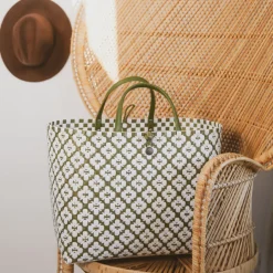 Handed By Shopper Motif White/Olive New