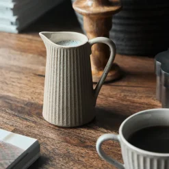 House Doctor Milchkännchen Pleat Grau/braun Best