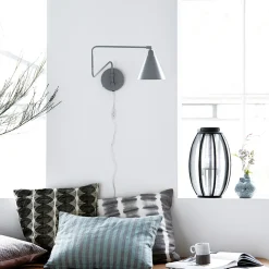 House Doctor Wandlampe Game Schwarz, langer Arm Fashion