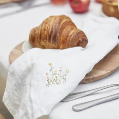 IB LAURSEN Stoffserviette Butter Cream/gelbe Butterblumen Best