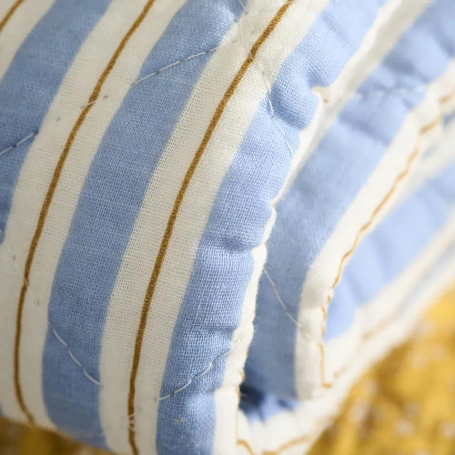 IB LAURSEN Tagesdecke Quilt mit weißen und braunen Streifen Best