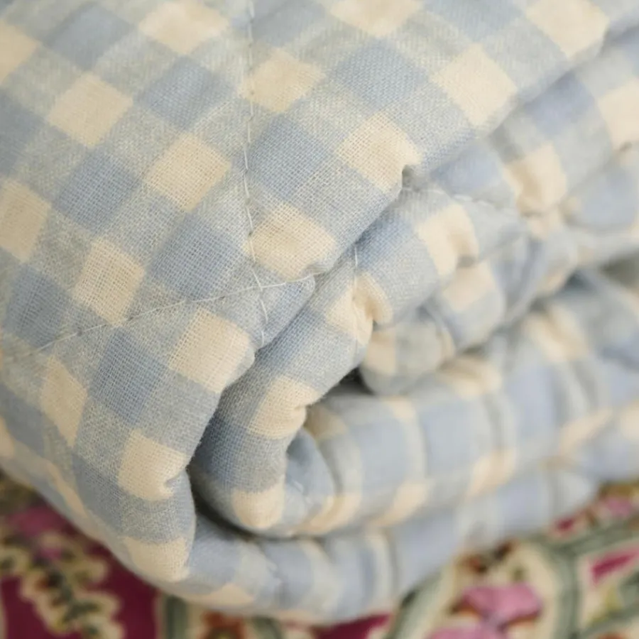 IB LAURSEN Tagesdecke Quilt hellblau/naturfarbene Karos Fashion