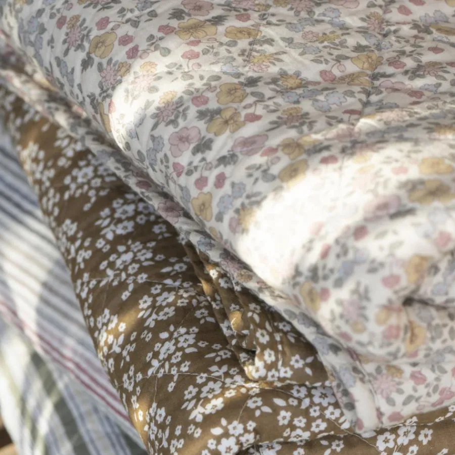 IB LAURSEN Tagesdecke Quilt Streifen Grün/Weiß/Beig/Grau New