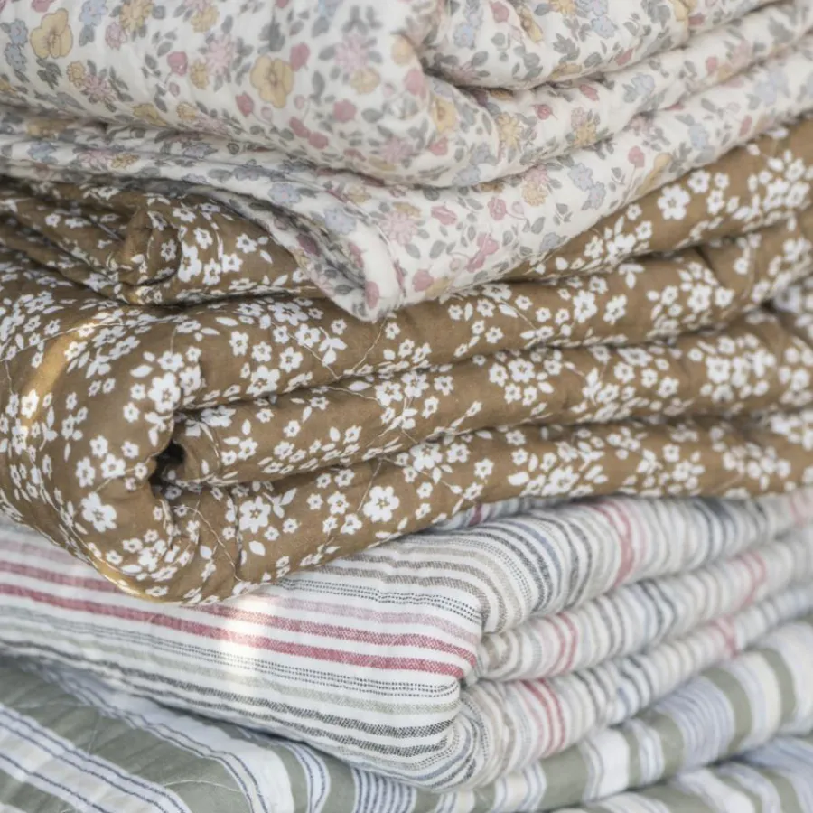 IB LAURSEN Tagesdecke Quilt Streifen Grün/Weiß/Beig/Grau New