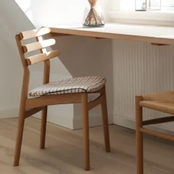 FDB Møbler NEU J48 Stuhl geräucherte Eiche/Leder Outlet