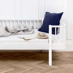 Oliver Furniture Bettsofa Wood Original Weiß Fashion