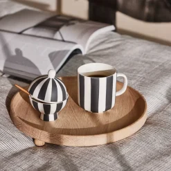 OYOY Toppu Tasse White / Black Best