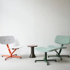 raawii Lounge chair Orange / Sitzschale light grey Best