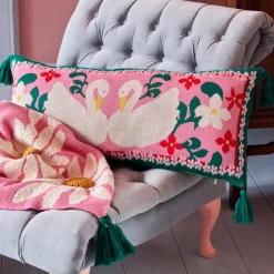 Rice Kissen gestrickt mit Schwan & Tassels Pink Online