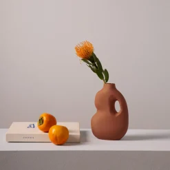 Schneid Studio Aura Vase II Rust Outlet