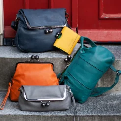 Sticks and Stones Ledertasche Cannes Bright Red Fashion
