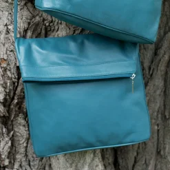 Sticks and Stones Ledertasche Flap Deep Green Hot