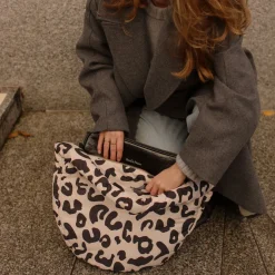 Studio Noos Tasche Cross Body Bag Holy Cow Puffy Sale