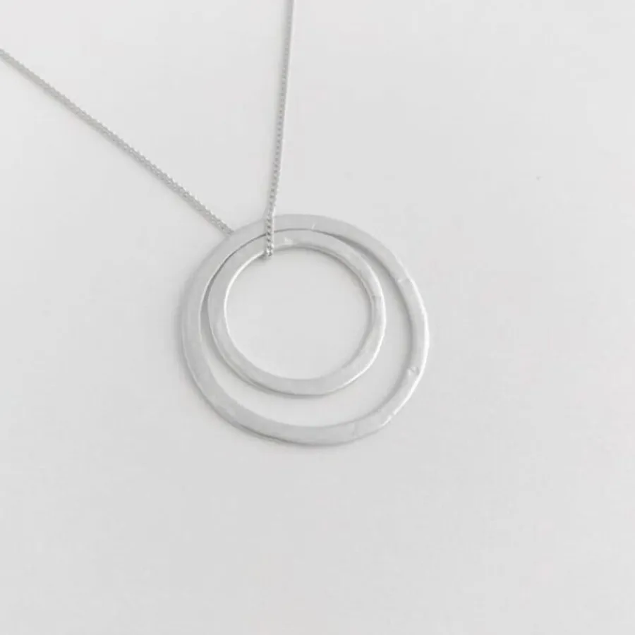Susi Cala Kette mit Anhänger Double Hoop 'L/M' Sterlingsilber Clearance